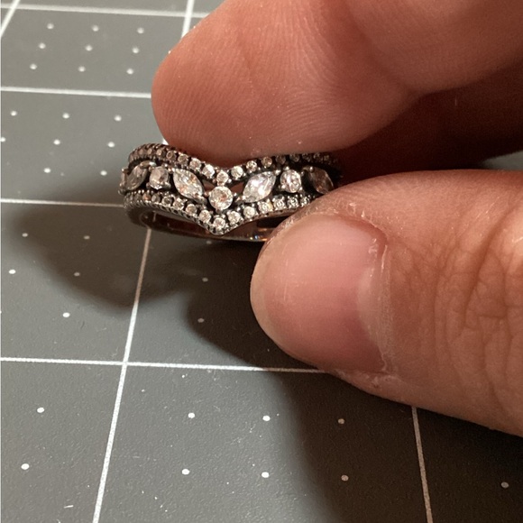 Pandora Ring - Picture 3 of 6